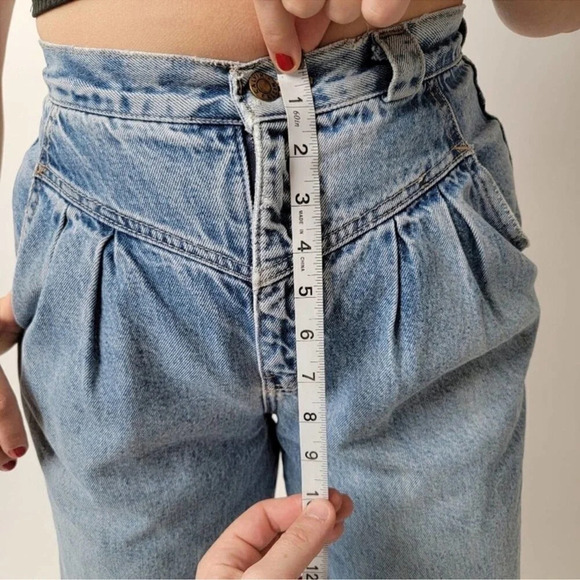 Vintage Calvin Klein Distressed Thrashed Jeans - Picture 13 of 14